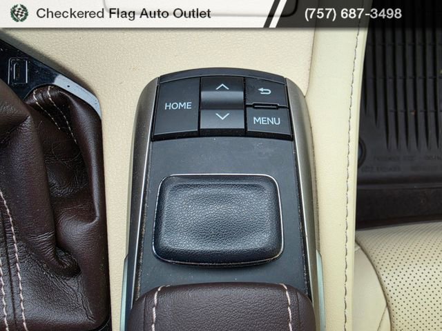 Used 2017 Lexus ES 350 w/ Luxury Package image 20