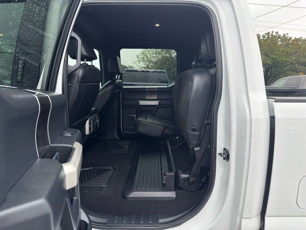 Used 2022 Ford F250 Lariat image 16