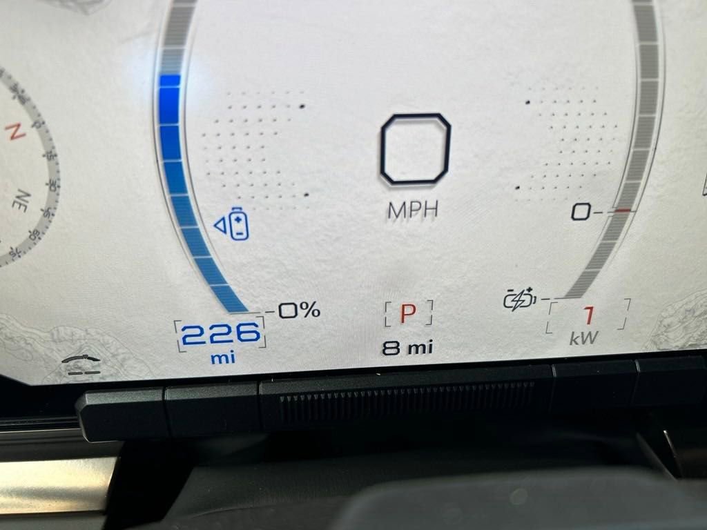 New 2025 GMC Hummer EV 2X w/ Extreme Off-Road Package image 16