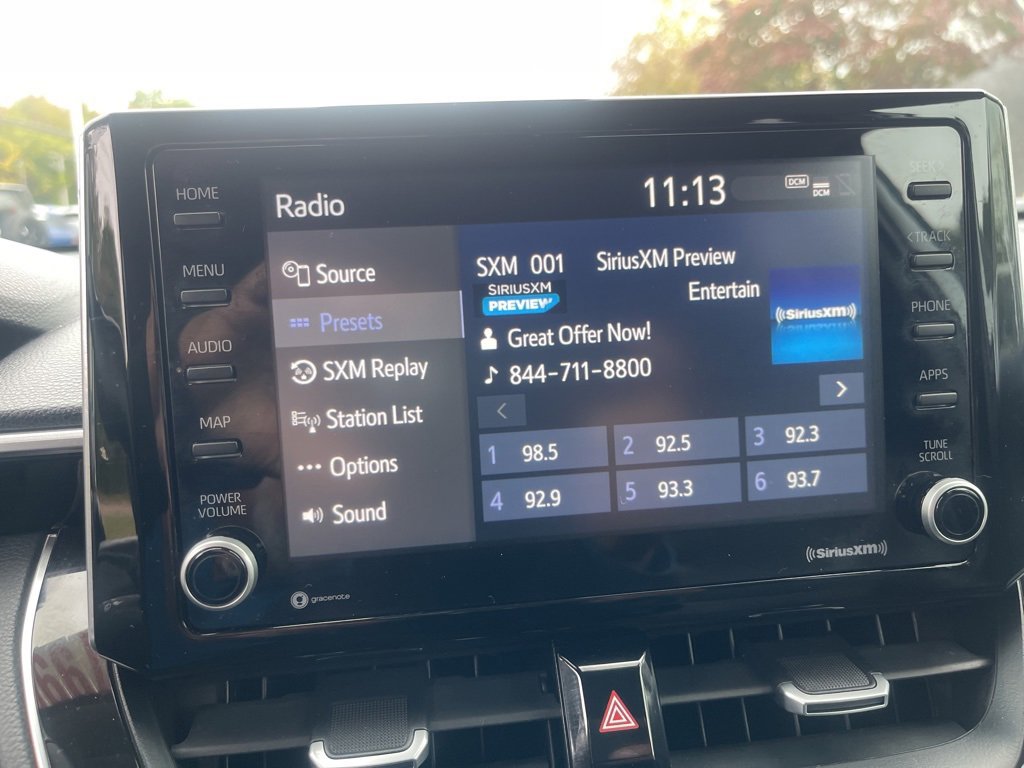 Used 2022 Toyota Corolla Cross XLE w/ Convenience Package image 14