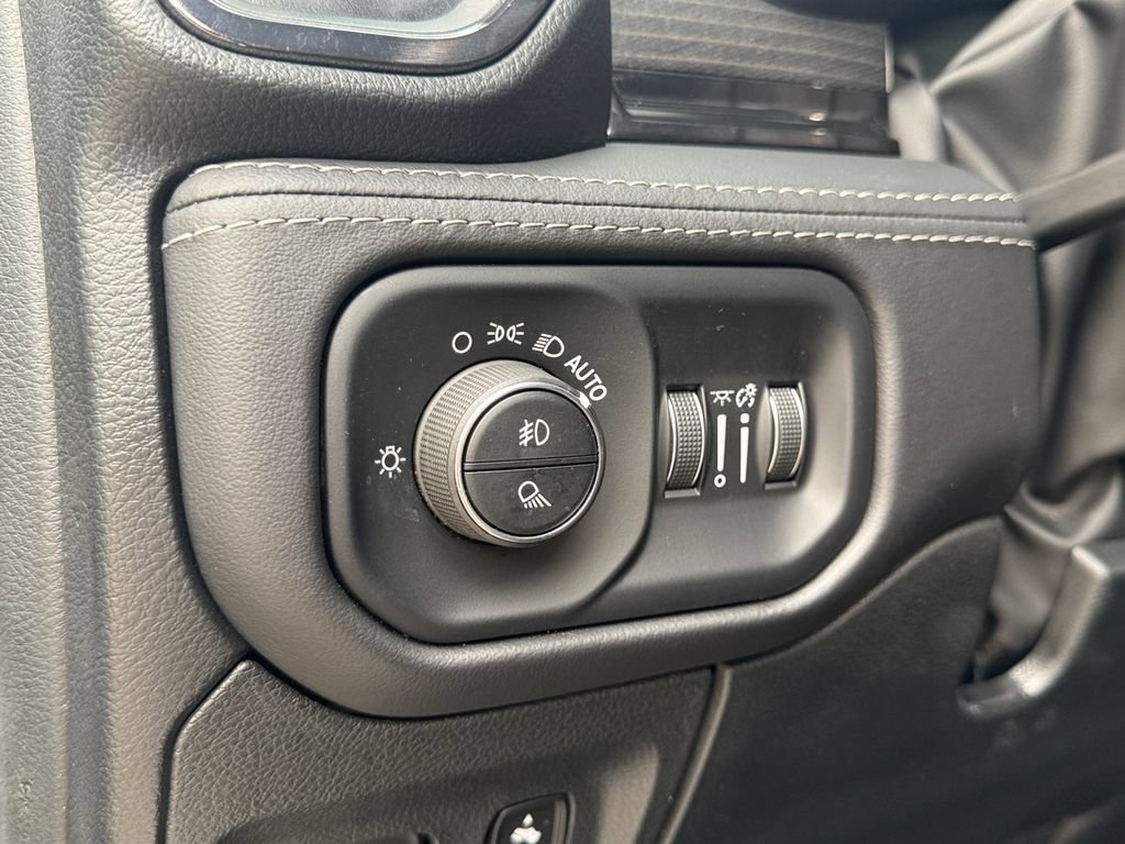Certified 2023 RAM 1500 Limited w/ Bed Utility Group AWD/4WD image 17