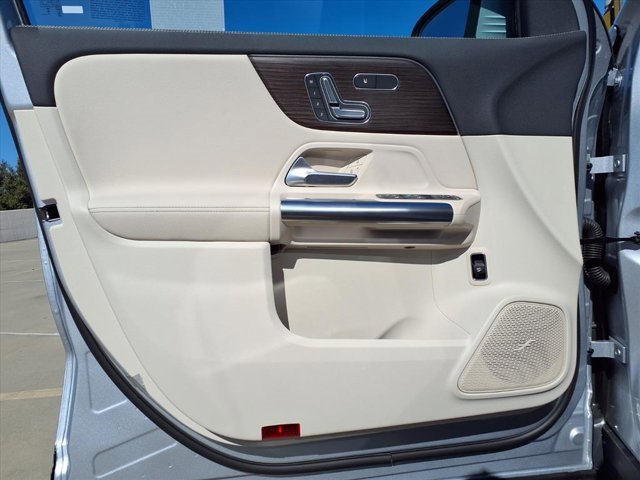 New 2026 Mercedes-Benz GLA 250 image 11