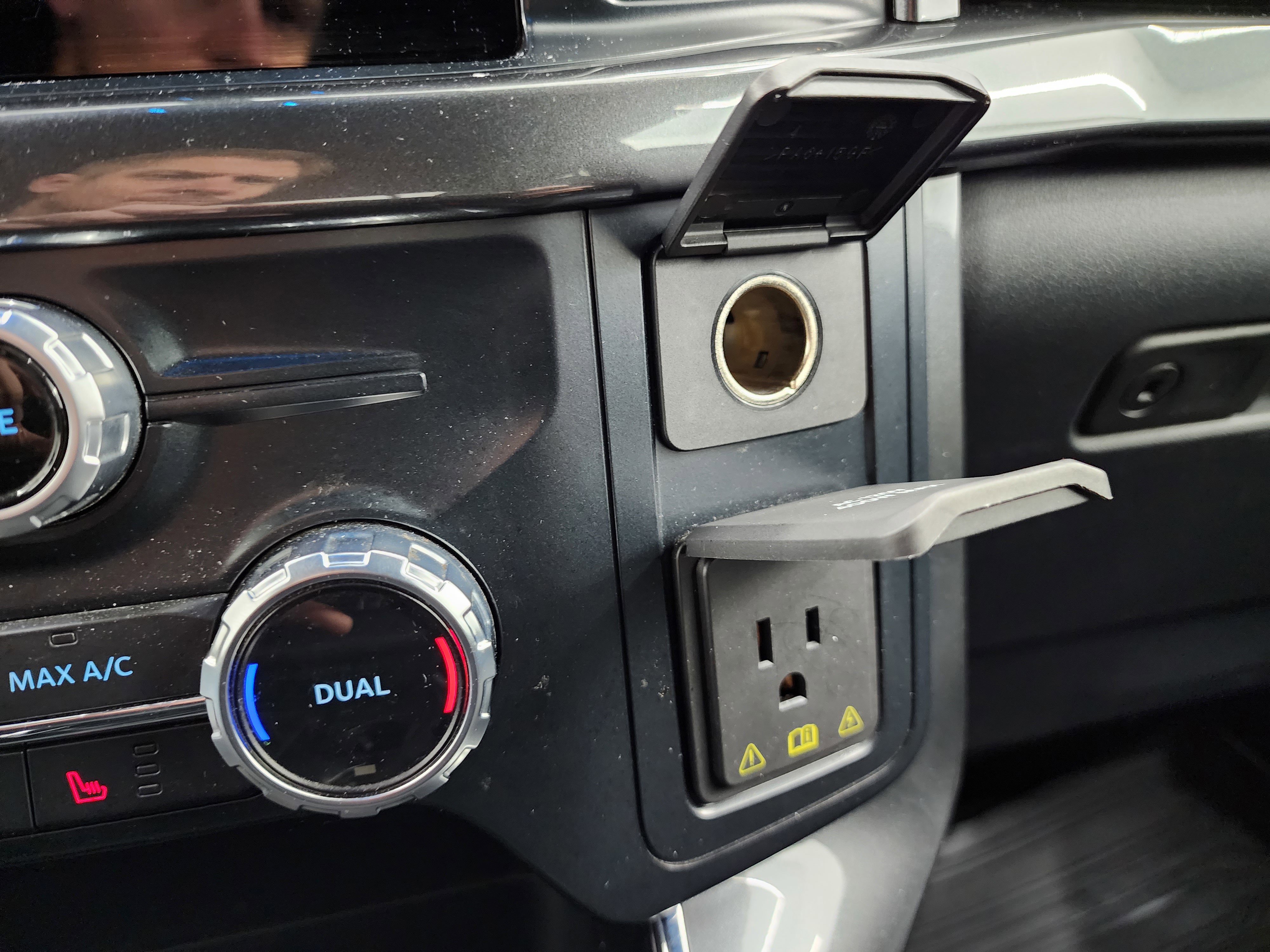 Used 2022 Ford F150 XLT w/ Equipment Group 302A High image 53