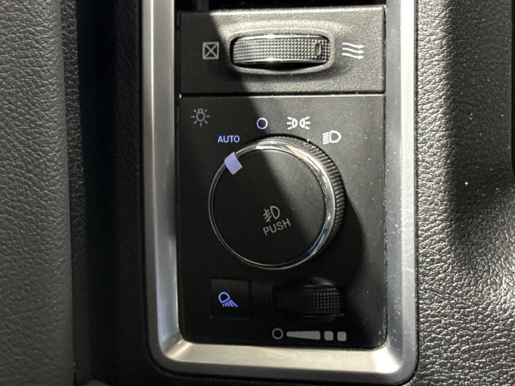 Used 2017 RAM 1500 Big Horn AWD/4WD image 19