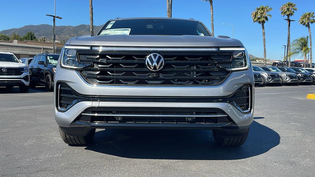 New 2025 Volkswagen Atlas Cross Sport SEL Premium R-Line image 4
