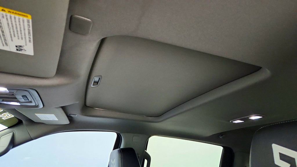 Used 2022 Chevrolet Silverado 1500 RST image 10