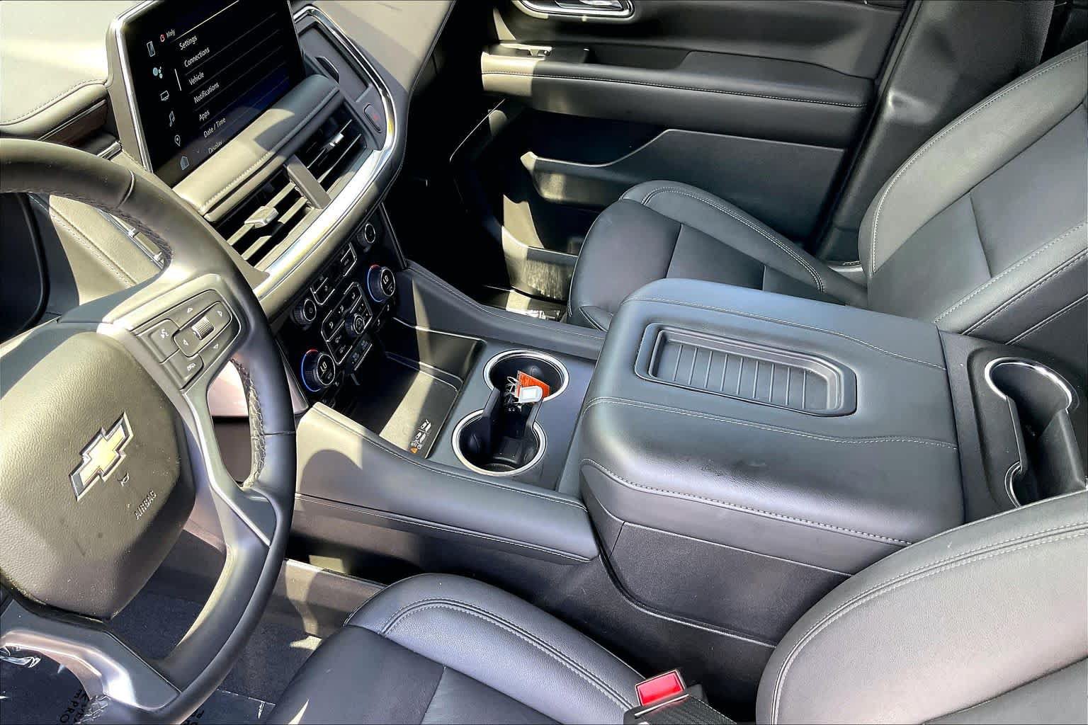 Certified 2024 Chevrolet Tahoe LT w/ LT Signature Package RWD image 17