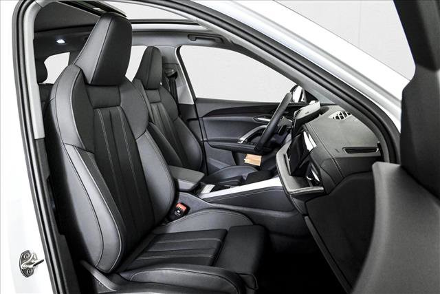 New 2025 Audi Q5 Premium Plus image 11