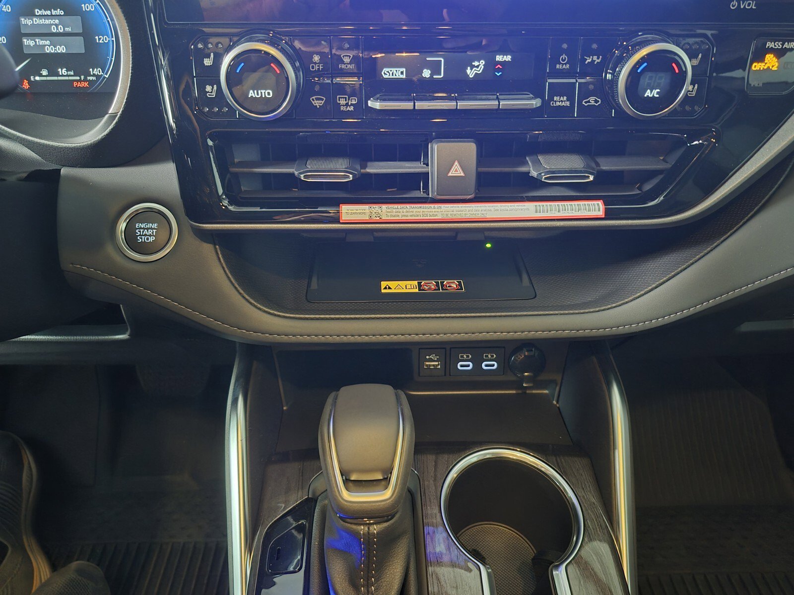 New 2026 Toyota Highlander Limited image 29