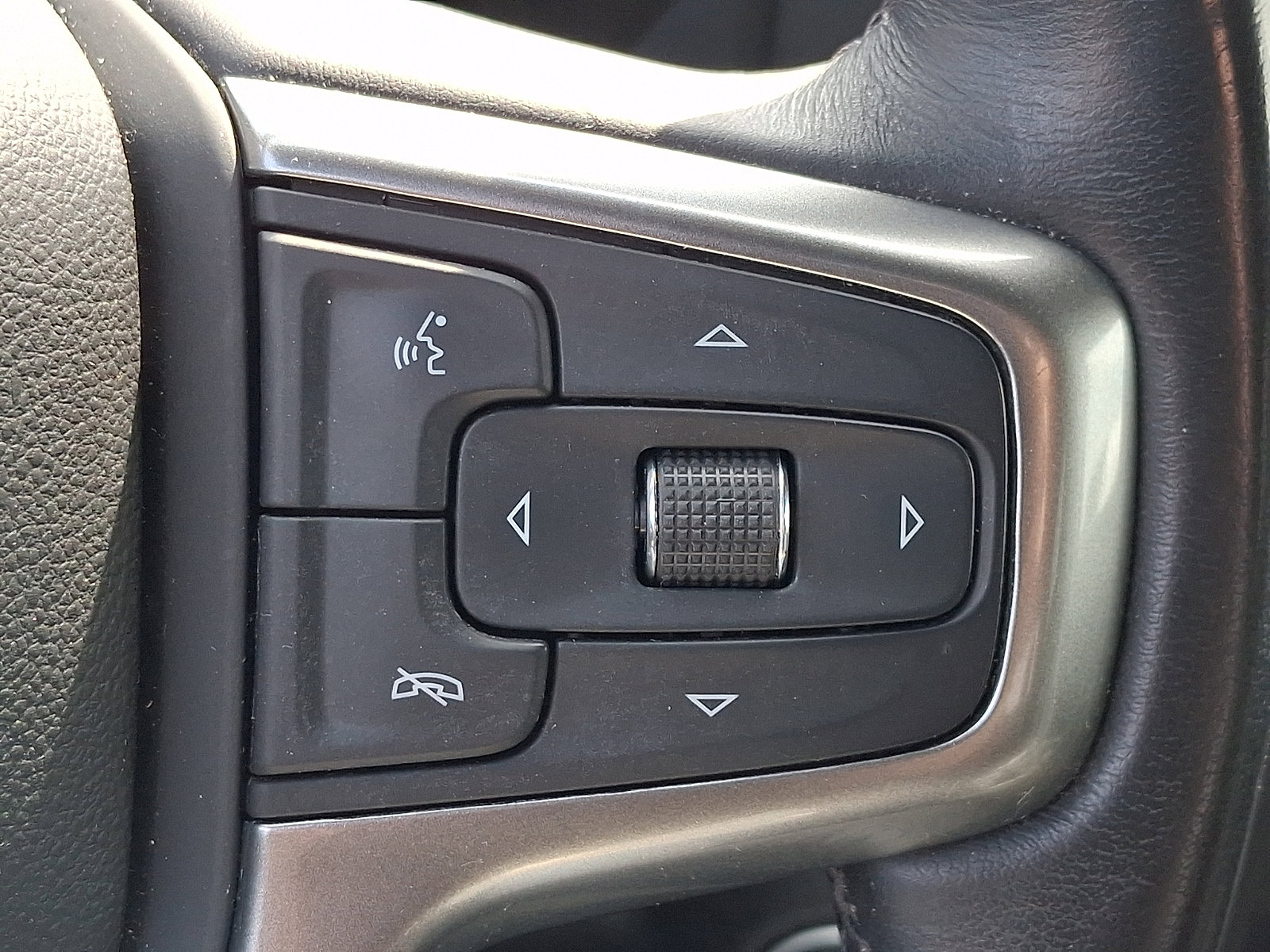 Certified 2021 Chevrolet Silverado 1500 LT image 22