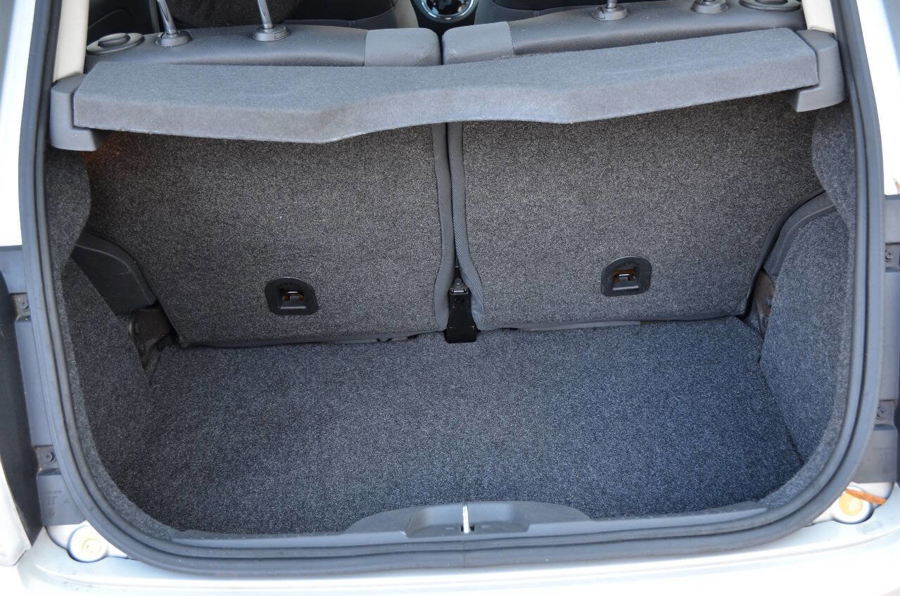 Used 2013 FIAT 500 Pop image 10