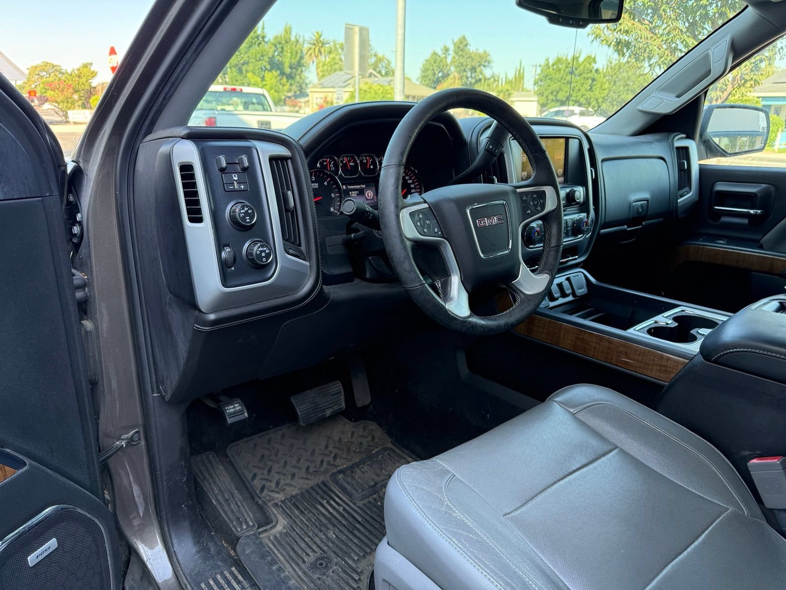 Used 2014 GMC Sierra 1500 SLT AWD/4WD image 5