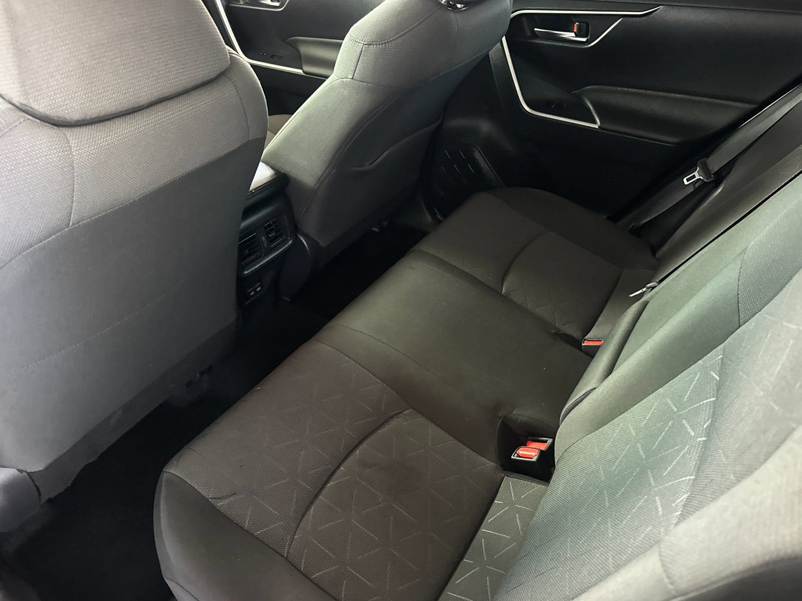 Used 2023 Toyota RAV4 XLE w/ Convenience Package AWD/4WD image 11