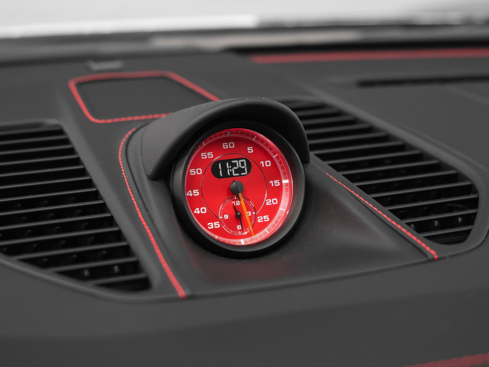 Certified 2018 Porsche 911 GT2 RS RWD image 80