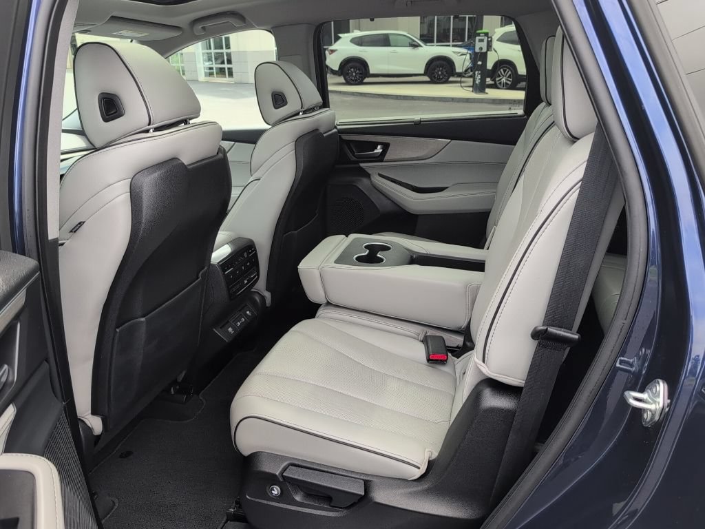Certified 2022 Acura MDX w/ Advance Package AWD/4WD image 42