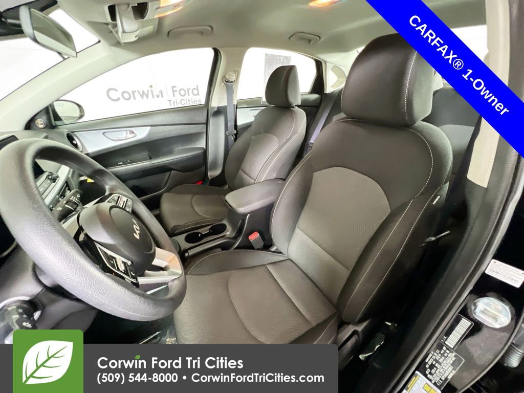 Used 2024 Kia Forte LXS w/ LXS Technology Package image 24