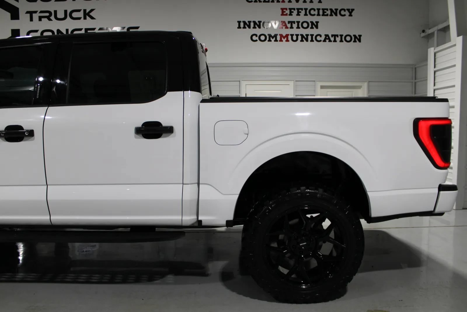 Used 2023 Ford F150 Tremor w/ Equipment Group 402A High AWD/4WD image 32