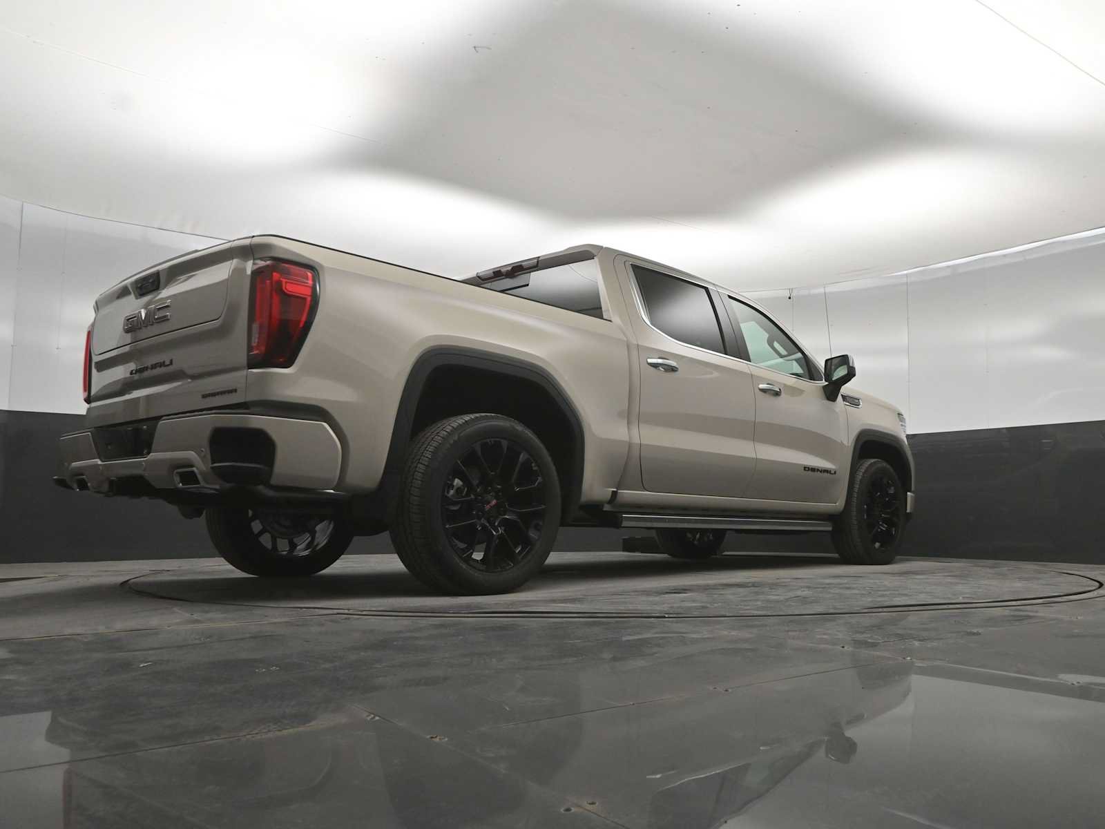 New 2026 GMC Sierra 1500 Denali AWD/4WD image 36