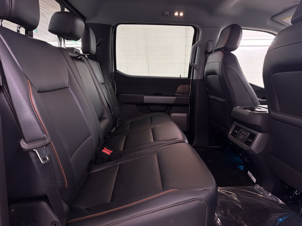 New 2027 Ford F250 Lariat w/ Tremor Off-Road Package AWD/4WD image 28