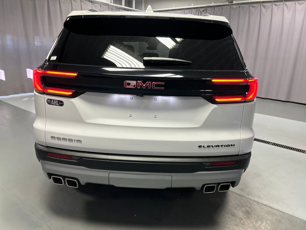 Used 2025 GMC Acadia Elevation image 6