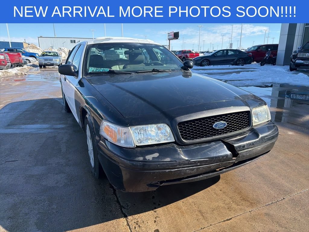 Used 2008 Ford Crown Victoria Police Interceptor RWD image 2