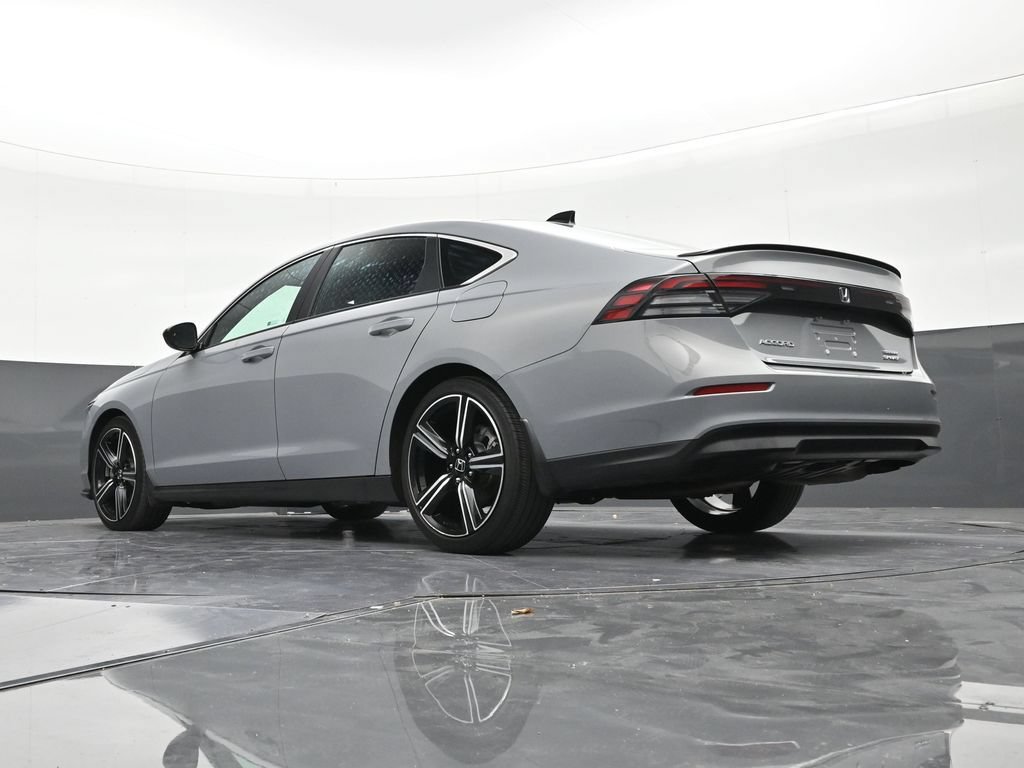 Used 2025 Honda Accord Sport image 23