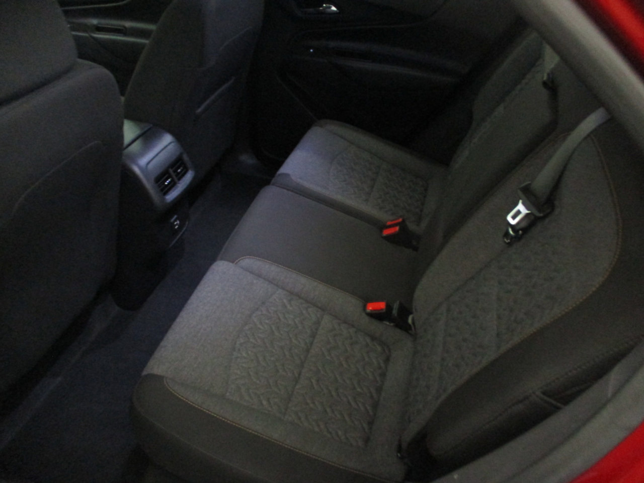 Used 2023 Chevrolet Equinox LT image 10