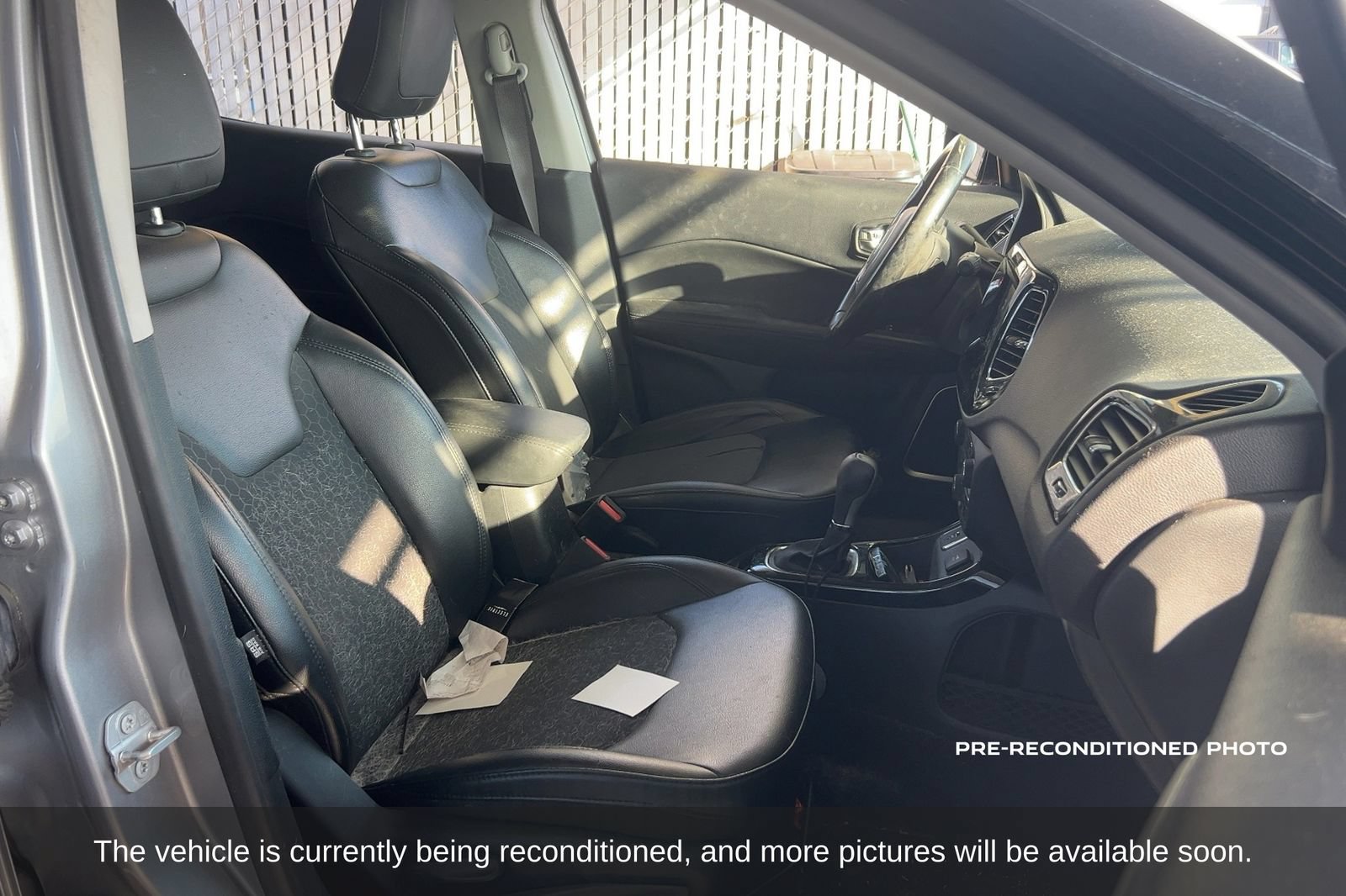 Used 2019 Jeep Compass Latitude FWD image 13