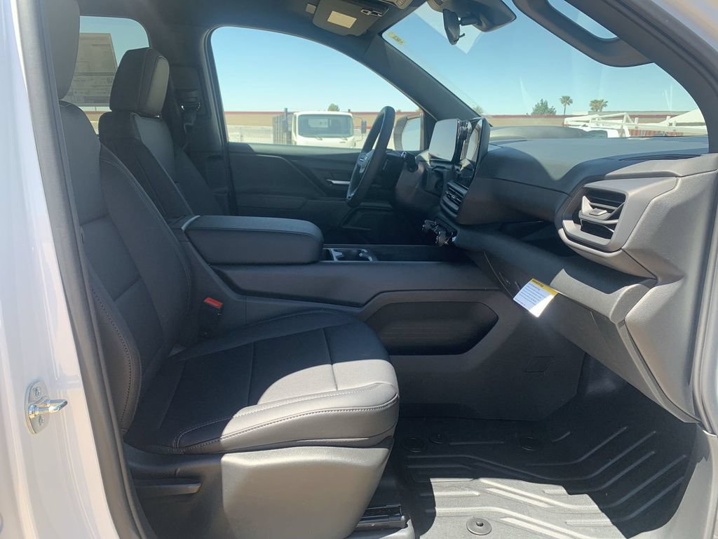 New 2026 Chevrolet Silverado EV W/T AWD/4WD image 26