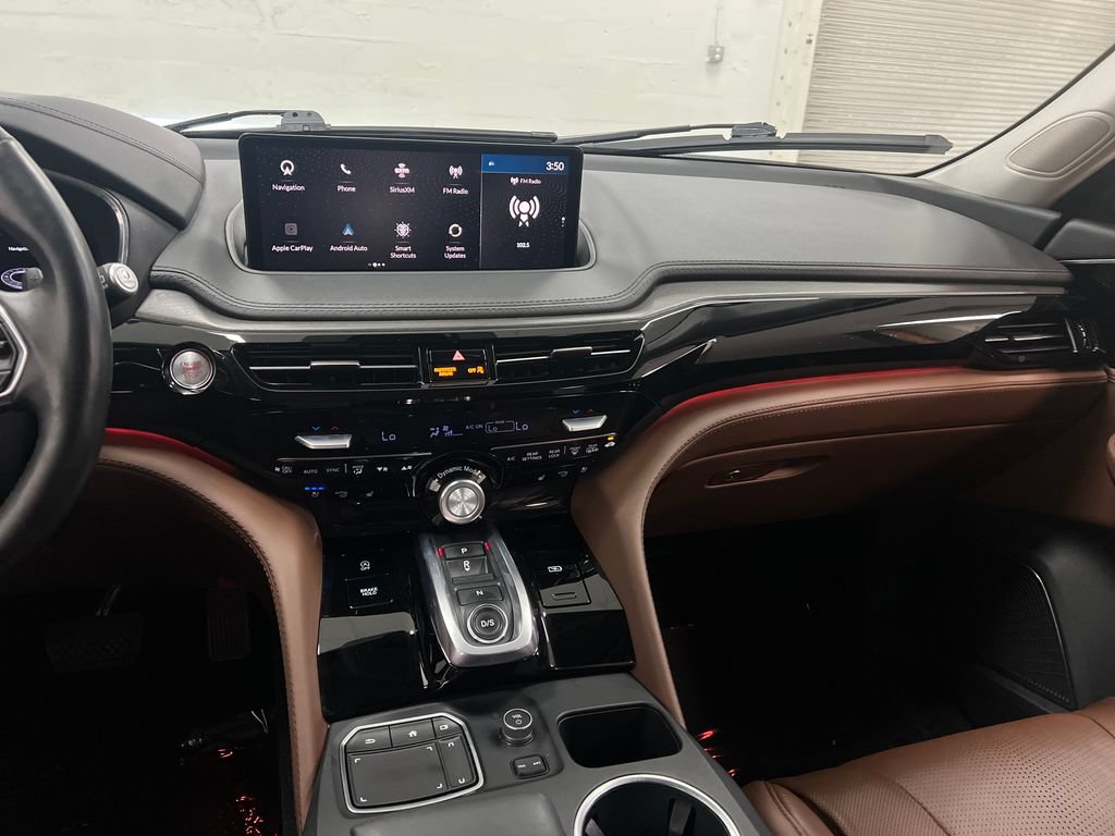 Used 2022 Acura MDX w/ Advance Package AWD/4WD image 19