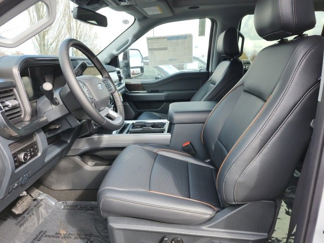 New 2025 Ford F350 Lariat w/ Lariat Ultimate Package image 2