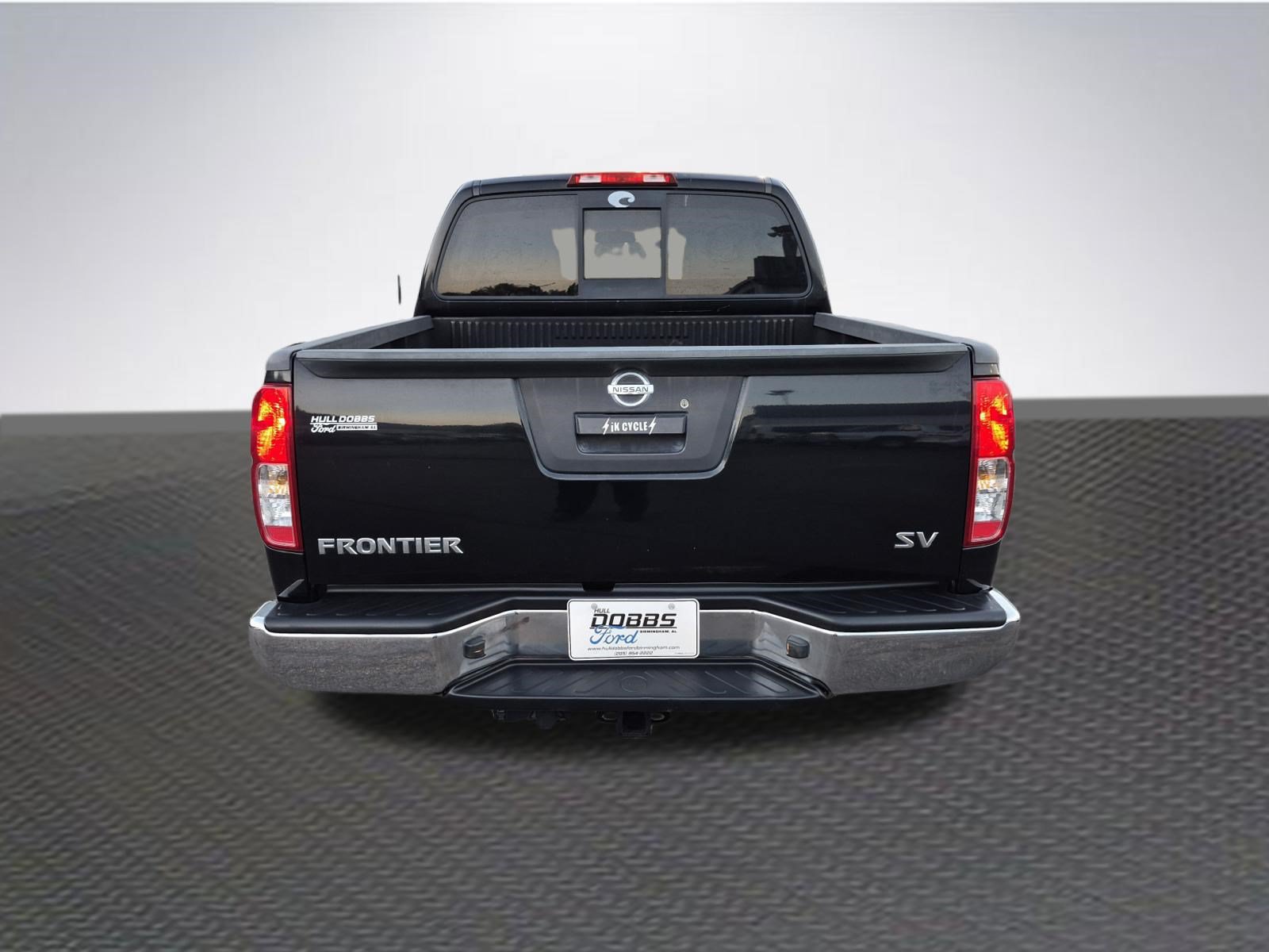 Used 2016 Nissan Frontier SV RWD image 6