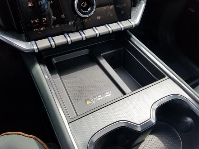 New 2026 GMC Acadia AT4 w/ Super Cruise Package image 19