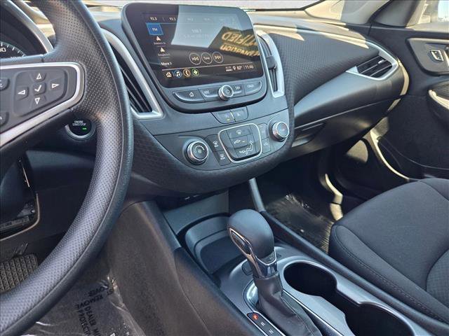 Used 2024 Chevrolet Malibu LS image 14