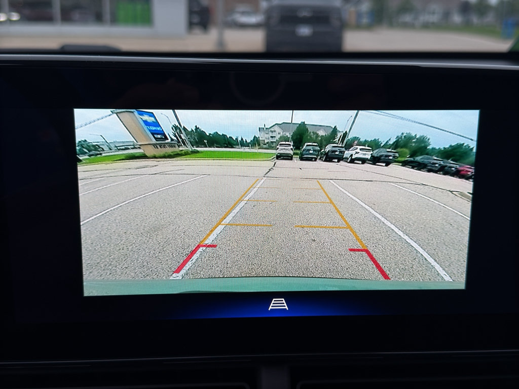 New 2026 Chevrolet Trax ACTIV w/ Driver Confidence Package FWD image 25