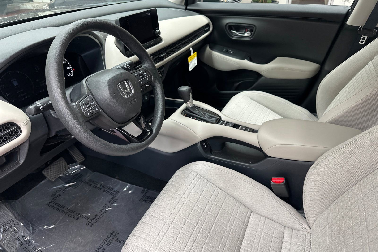 Used 2024 Honda HR-V LX image 13