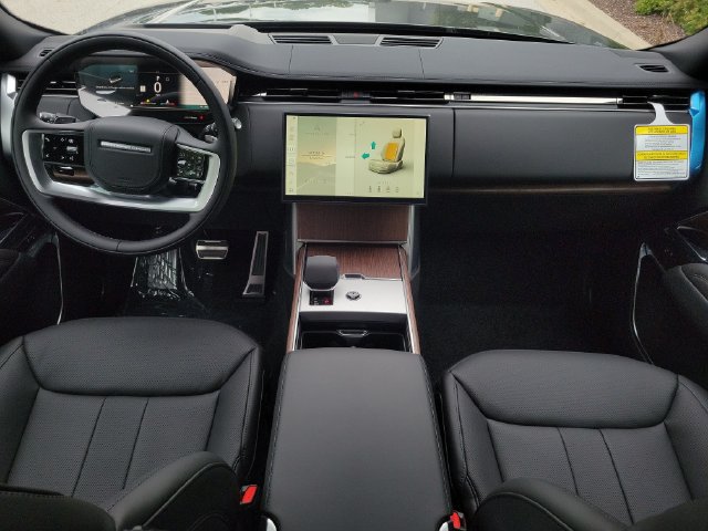 New 2026 Land Rover Range Rover SE AWD/4WD image 13