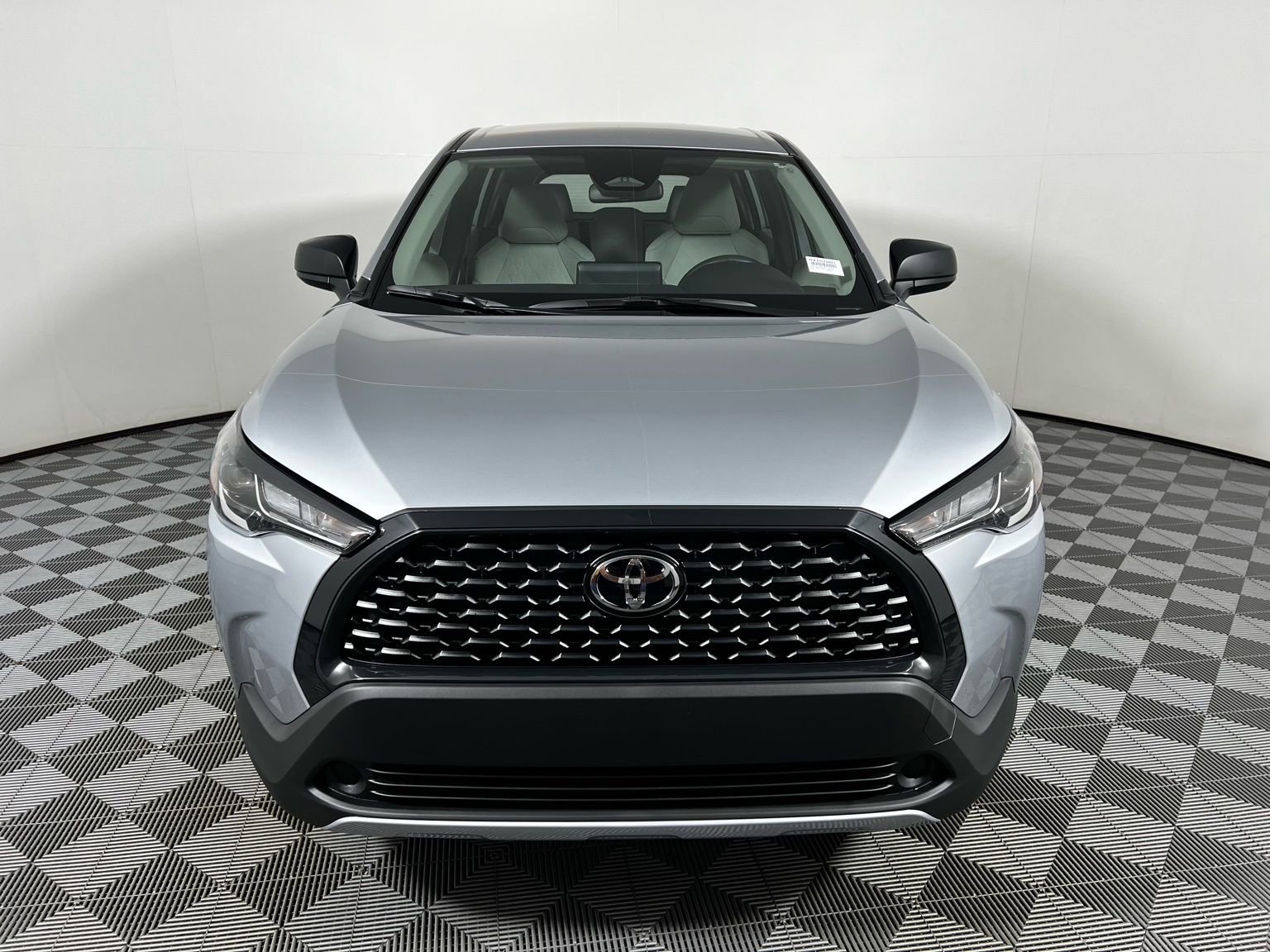 New 2026 Toyota Corolla Cross L image 2