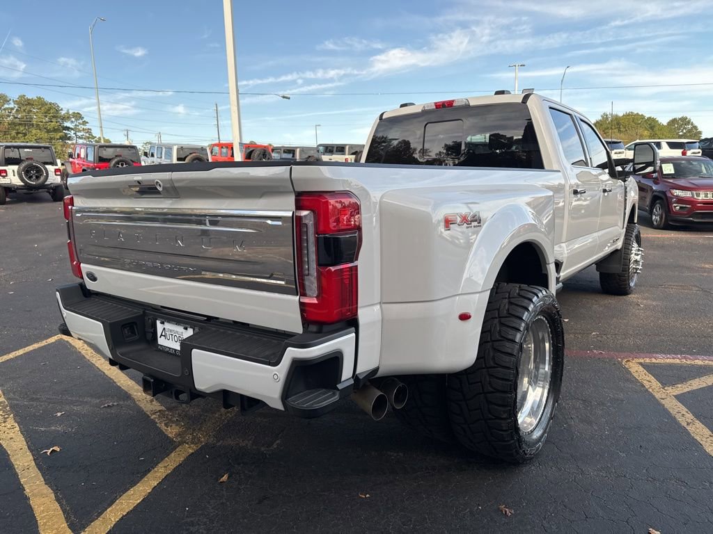 Used 2023 Ford F350 Platinum w/ FX4 Off-Road Package image 7