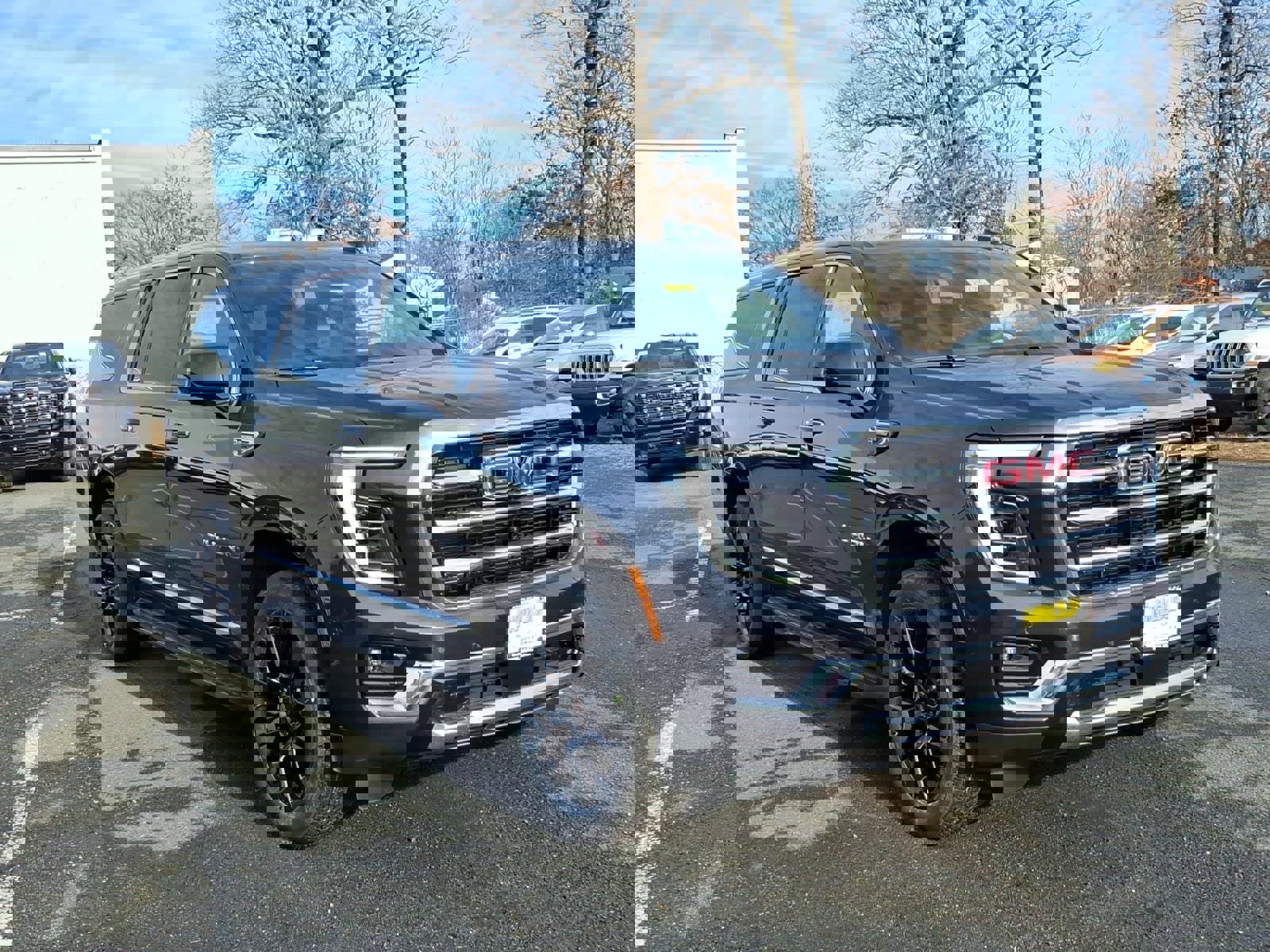 New 2026 GMC Yukon XL Elevation image 1