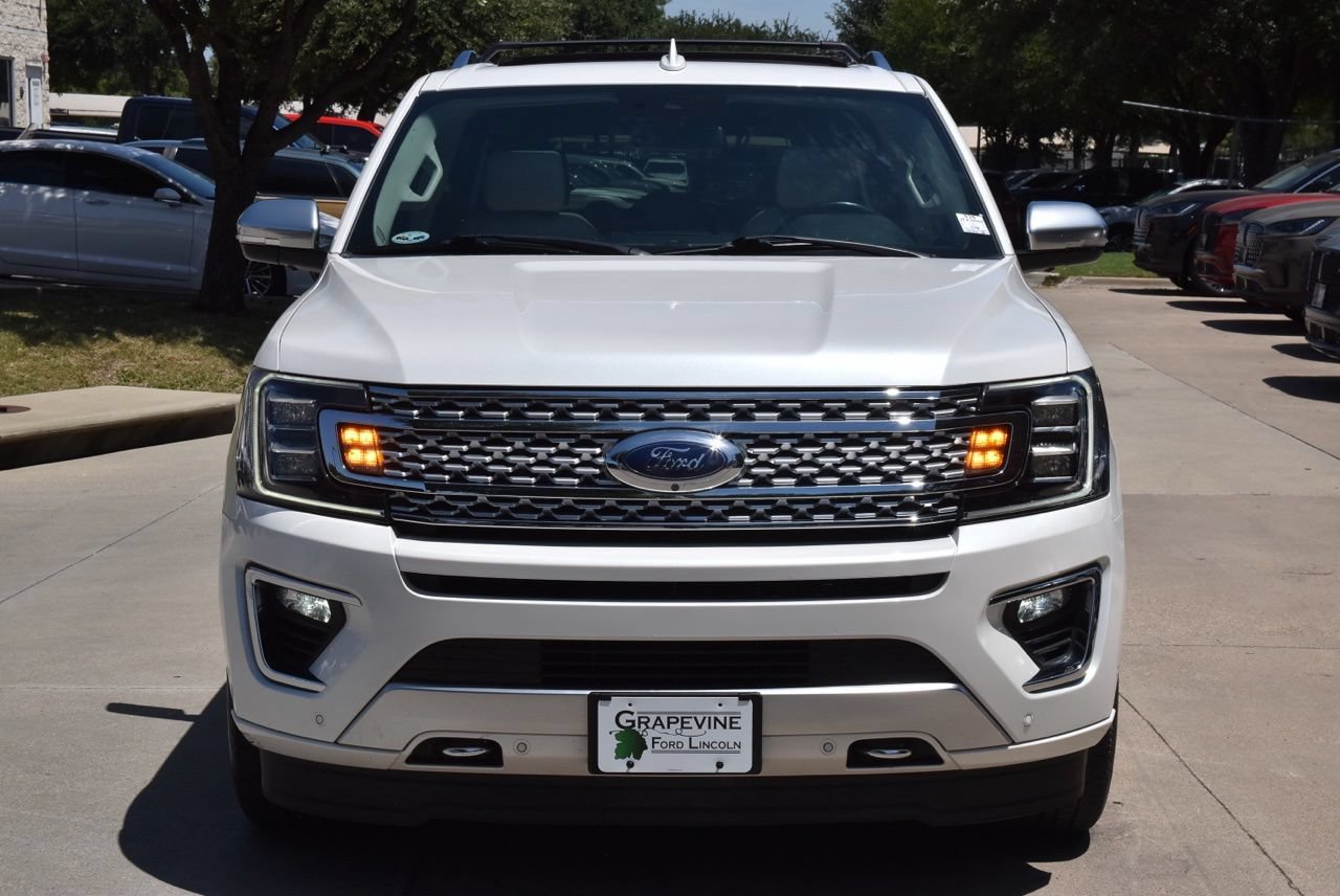 Used 2018 Ford Expedition Max Platinum AWD/4WD image 3