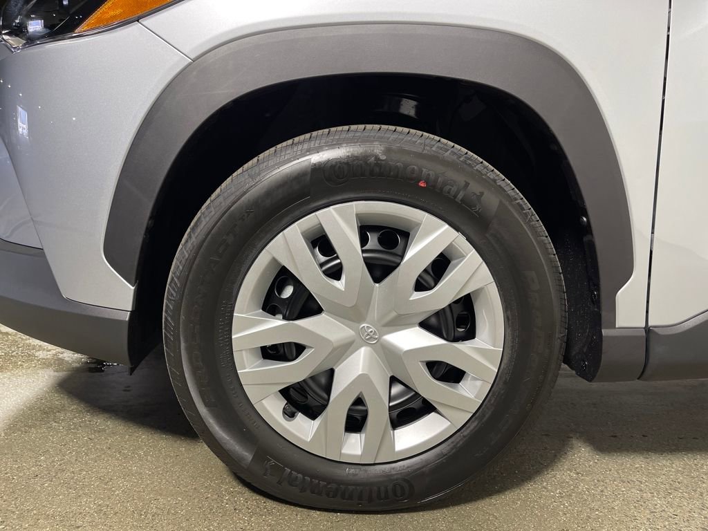 New 2026 Toyota Corolla Cross L image 11