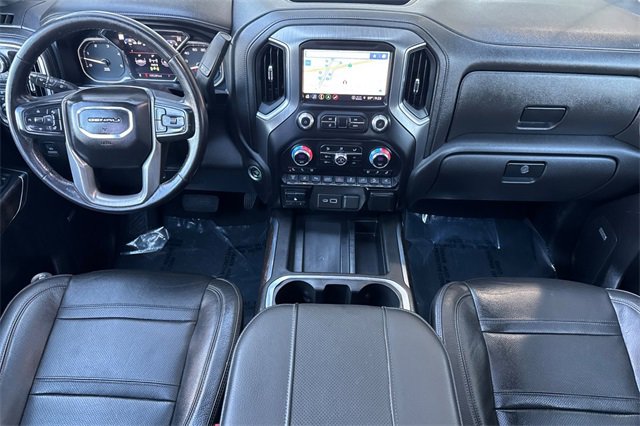 Used 2023 GMC Sierra 3500 Denali w/ Denali Black Diamond Edition image 15