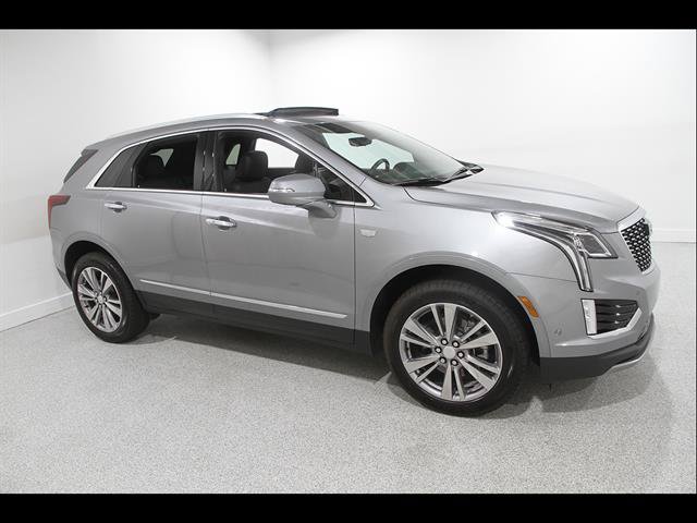 Used 2026 Cadillac XT5 Premium Luxury w/ Driver Assist Package FWD image 1
