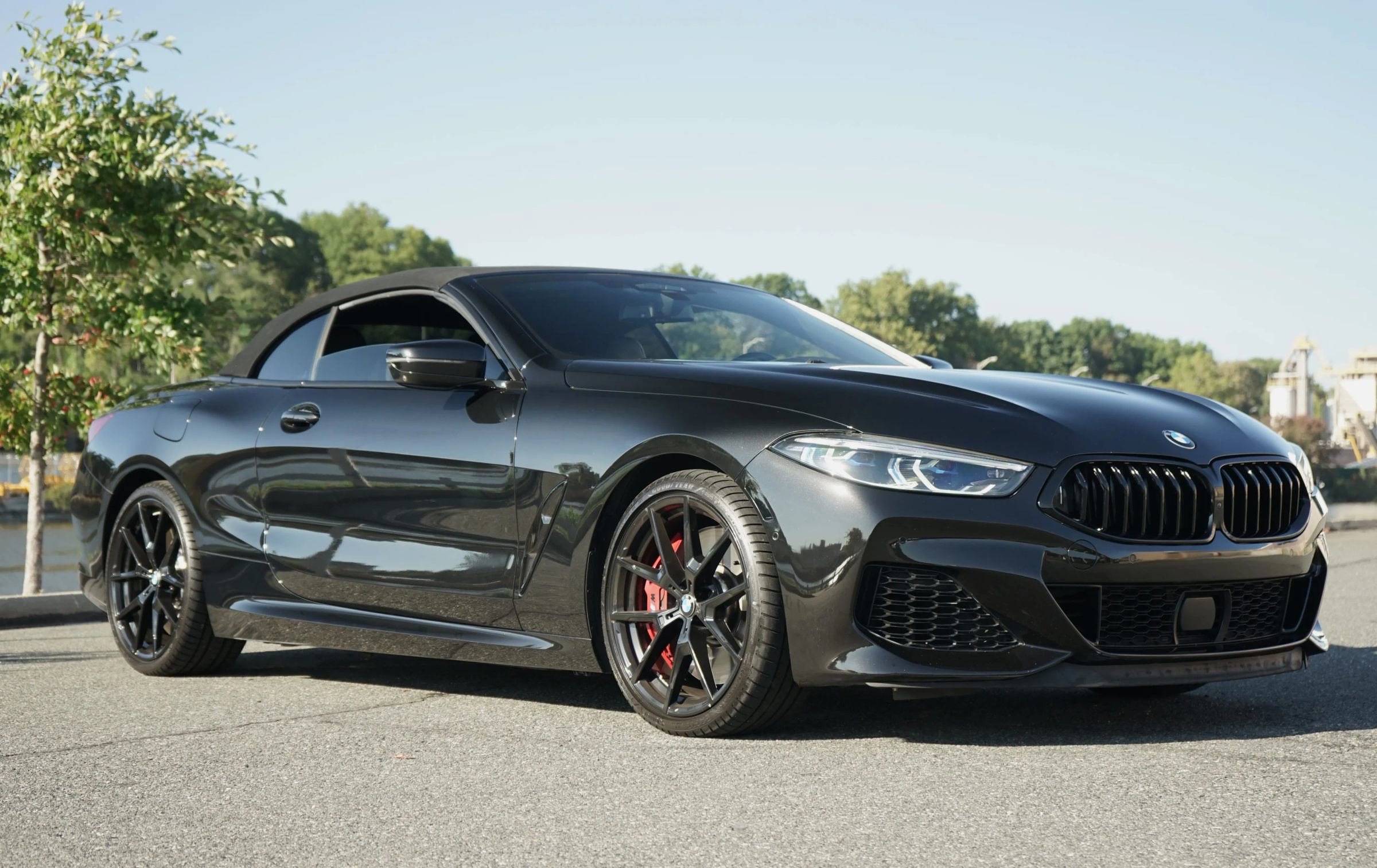 Used 2019 BMW M850i xDrive Convertible image 2