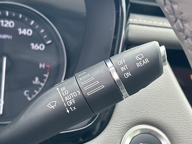 Used 2023 Cadillac XT5 Premium Luxury w/ Technology Package image 10