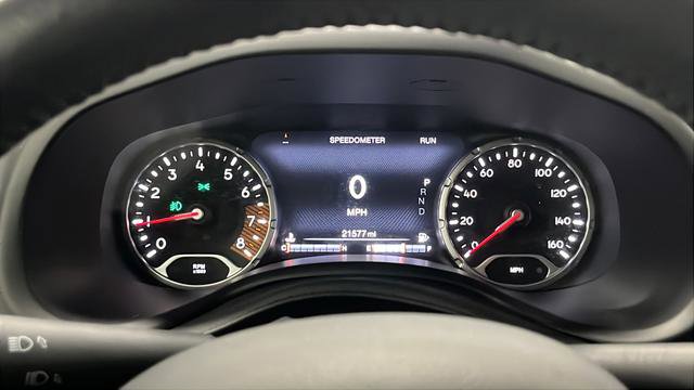 Used 2022 Jeep Renegade Latitude AWD/4WD image 16