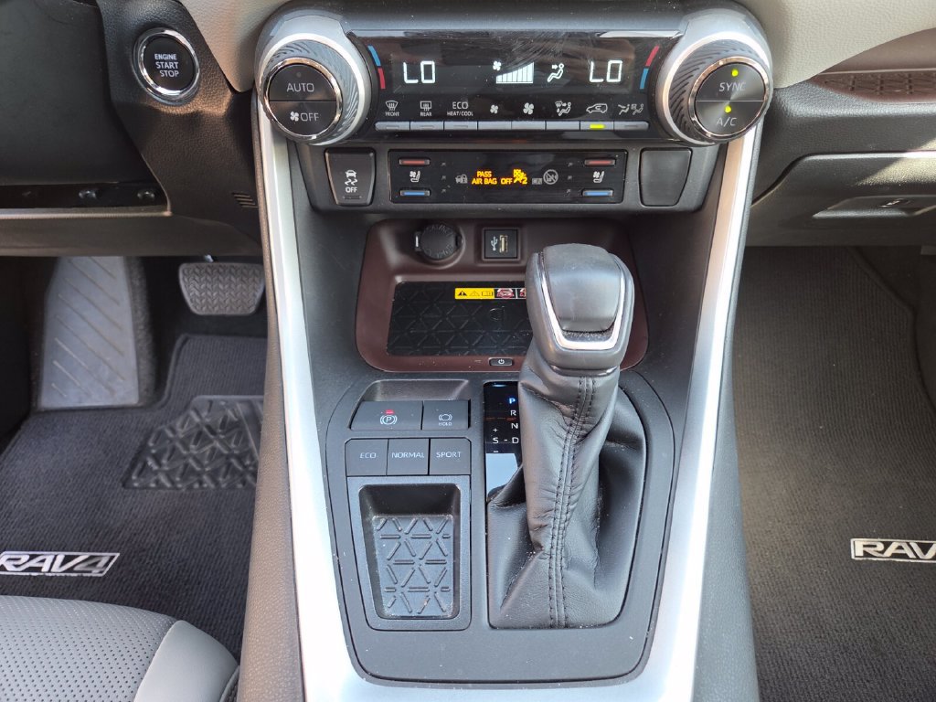 Certified 2023 Toyota RAV4 Limited FWD image 28