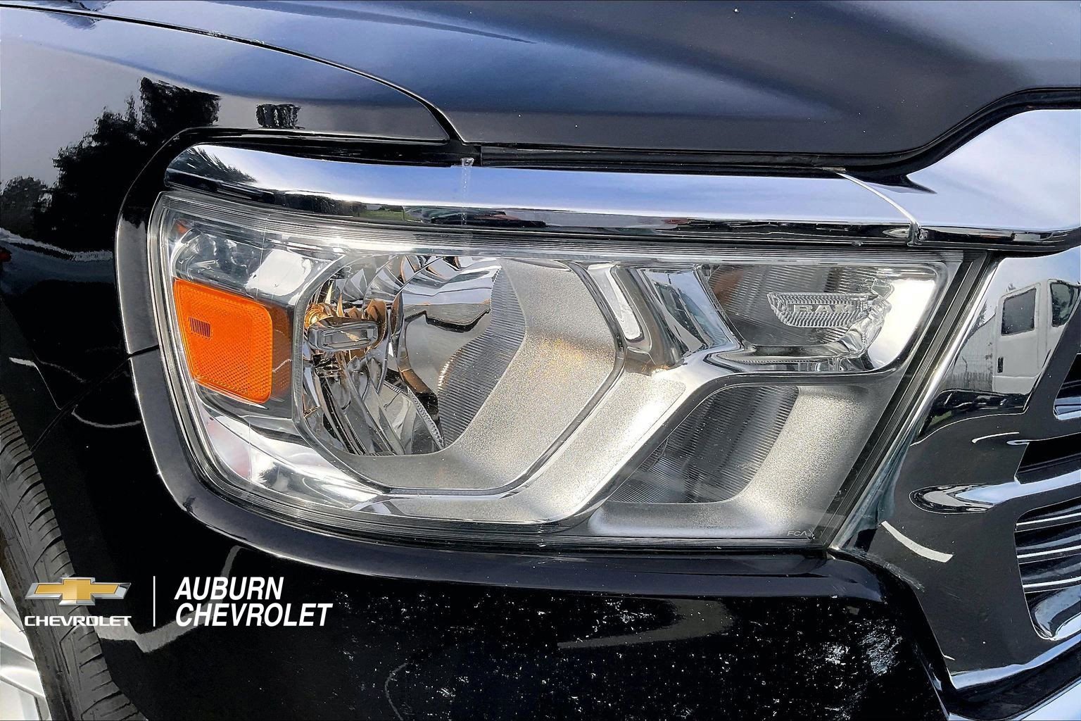 Used 2024 RAM 1500 Laramie image 26