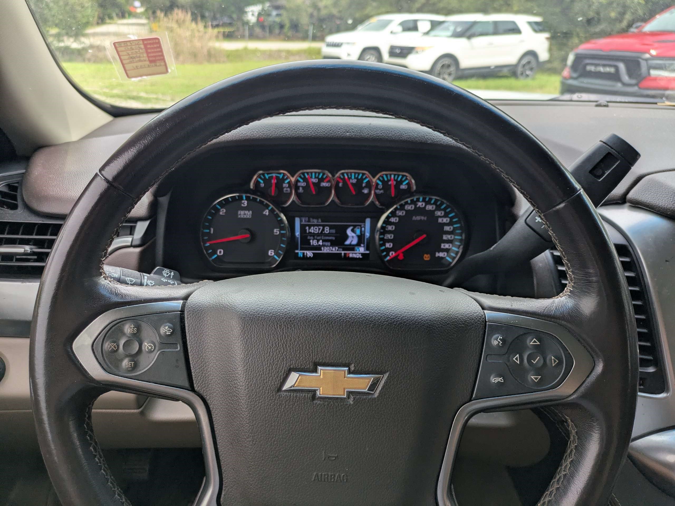 Used 2020 Chevrolet Tahoe LT RWD image 23